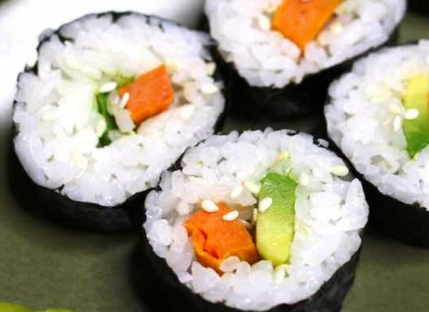 How Long Is Sushi Good For (In The Fridge And At Room Temperature) -  Izzycooking